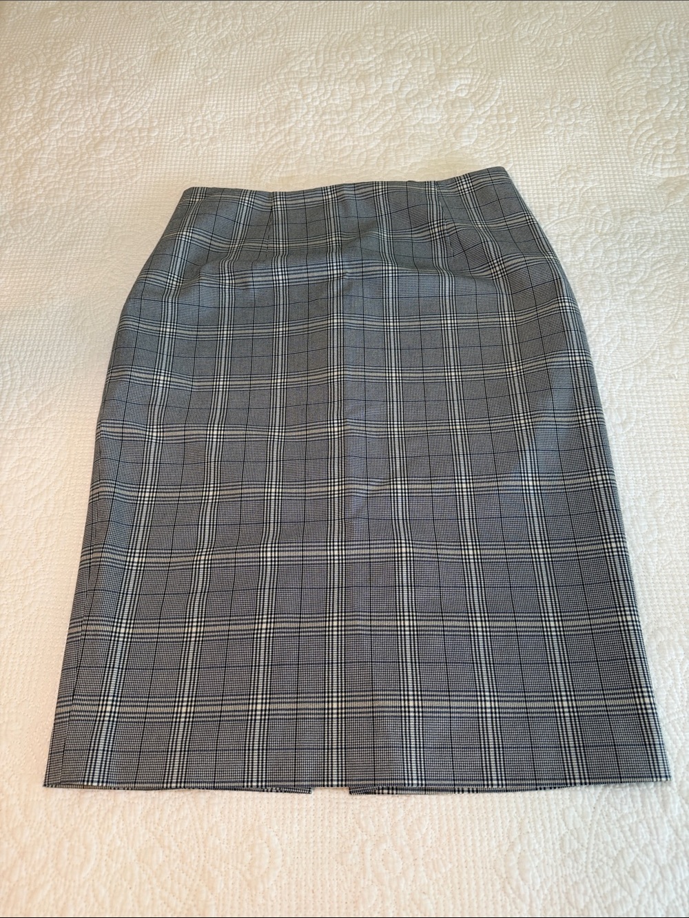 ANTONIO MELANI Gray Plaid Pencil Skirt with Subtle Windowpane